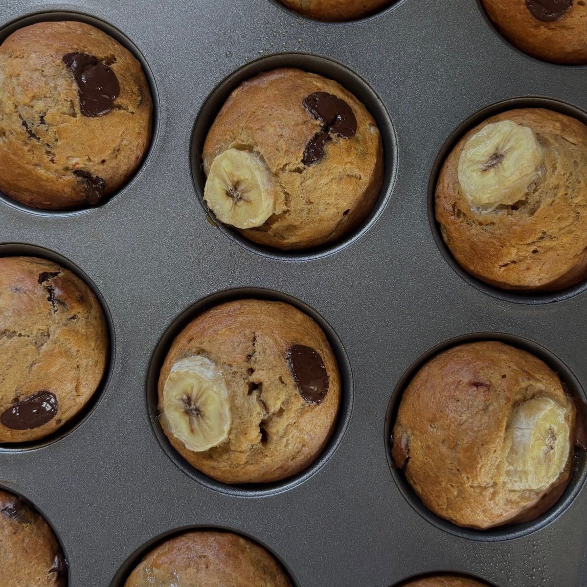 Dark Chocolate Banana Bread Muffins (4-Pack)