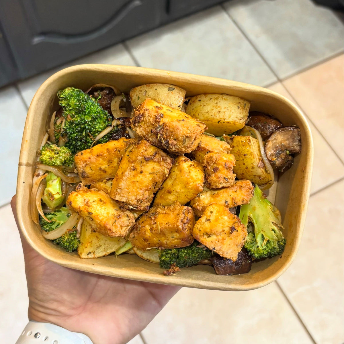 Garlic Herb Bowl with Vegetables, Potatoes, and Scallion Dressing